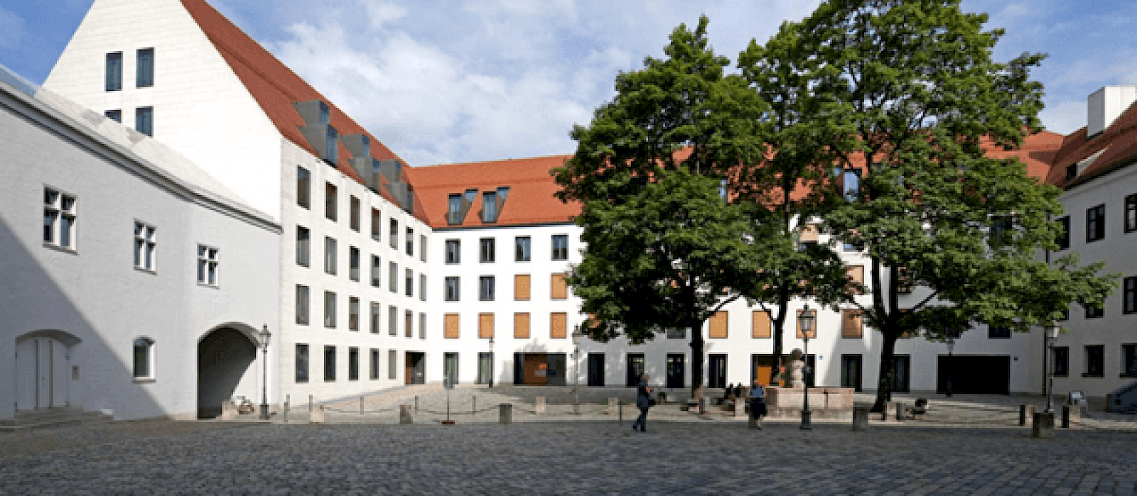 Alter Hof M&uuml;nchen, Pfisterstock am gepflasterten Innenhof